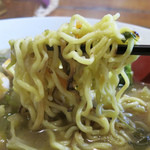 米州 - リッチなスープにチープな麺のミスマッチが面白い