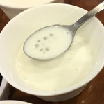 横浜大飯店 - 129タピオカ入りココナッツミルク