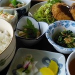 田舎の味おたやん - 山菜定食（コロッケ）700円