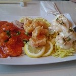 悠悠 - 左からエビチリ、エビレモン、エビマヨ