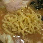 らぁめん じん - 麺アップ(自家製麺)