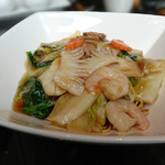 JOE'S SHANGHAI NEWYORK - 海鮮と季節野菜のあんかけ焼きそば