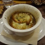 Cafe Gourmand - オニオングラタンスープ