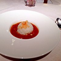 開晴亭 北山店 - 自家製コンソメ煮込んだひとくちカレー。