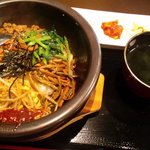 韓国家庭料理 唐辛子 - ビビンバ９００円