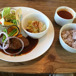 カフェ・デュース - ハンバーグセット