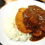 Choujatei - カツカレー800円。