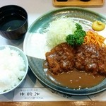 大富士 - 特上とんかつ定食　2,300円（税込）