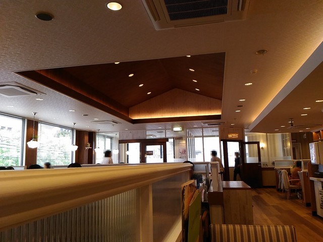 ジョナサン 横浜天王町店 Jonathan S 天王町 ファミレス 食べログ