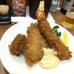 小田保 場内店 - エビ、アジ、ホタテ