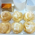 ドエル - 左上　ラム　378円(税込)　、クリームパフェ　129円(税込)