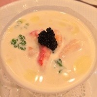 レストラン ペリニィヨン - 人参のムースと魚貝のクープ仕立て
