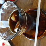 おきな堂 - アイスコーヒー５００円。デザートとセットにすると、７５０円でデザートとコーヒーがいただけます。