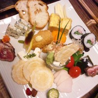 吉祥寺 三うら - オードブル盛り合わせ。