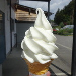 ハッピーベリー - ミニソフトクリーム