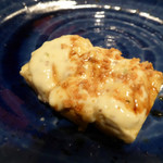 シャカ - 焼き豆腐（タルタルソースがけ）