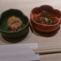博多華味鳥 梅田ヒルトンプラザ店 - 小鉢２品