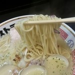ストライク軒 - 麺リフト！