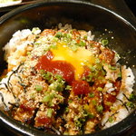 うおかね - 石焼うなぎまぶし丼