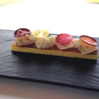 MAISON LAFITE - 料理において、それに合わせるお皿（器）がどれだけ大事か教えてくれる料理たち。