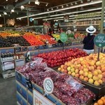 Whole Foods Market - フルーツがたくさん