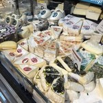 Whole Foods Market - チーズ②