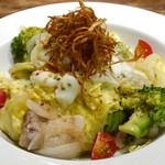創作和風料理 荻窪 卯 - 春キャベツの温野菜サラダ (680円)