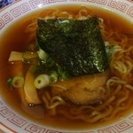 毎度ラーメン - 毎度ラーメン　すぐ出てきました。待ち時間数分