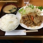 定食屋　イワイ - 日替わり定食