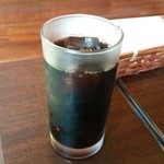 洋食コノヨシ - セットのアイスコーヒーです(2016年4月)。