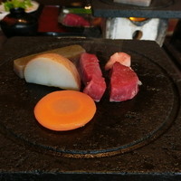 三鷹 - お昼の溶岩焼き会席（溶岩焼き）