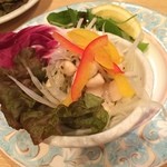 Dainingu Izakaya Kizuna - 帆立貝柱のカルパッチョ⁉︎
                        カルパッチョと言うより、サラダみたい^^
