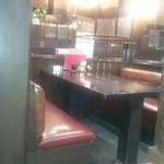 焼肉ダイニング時代屋 - 店内。
