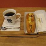 キーズカフェ - 氷温熟成珈琲Rと海老アンチョビホットドッグ(2016.04)