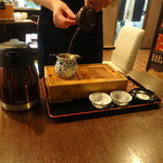 古月 - 鳳凰茶を点てます②