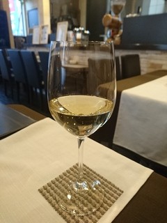 トラットリア ルチアーノ - 白グラス　500円