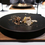 セッタンタ - Antipasto：フランス・仔牛 プルロット茸 イタリア・サマートリュフ☆