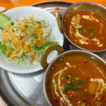 インドキッチン - チキンカレー、野菜カレー、サラダ