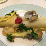 北島亭 - ホワイトアスパラのオランデーズソース