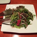 Goose - じゃことカリ梅とトマトのバジルドレッシングサラダです。