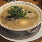博多屋台 - New博多屋台 博多ラーメン 750円＋煮たまご 100円