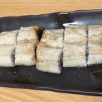 活鰻の店 つぐみ庵 - ウナギ白焼き