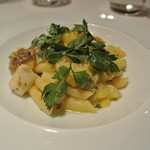 リストランテ カノフィーロ - 真鯛の白子とずわい蟹、黄トマトのソース　ペンネ