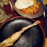 薄利多賣半兵ヱ - カエル·焼きそば