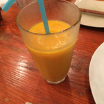 タン・カフェ - マンゴーシェイク