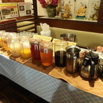 ソムオー - １１種類のソフトドリンクが飲み放題！