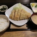 成蔵 - 煌麦豚上ロース定食2890円