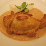 アピシウス - 鱸のパイ包み焼き　ソースショロン 