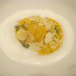 オルグイユ - ウニと卵黄のムース