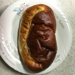 アッフェル　帝塚山 - クリームパン